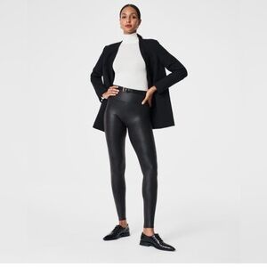 SPANX faux leather leggings L